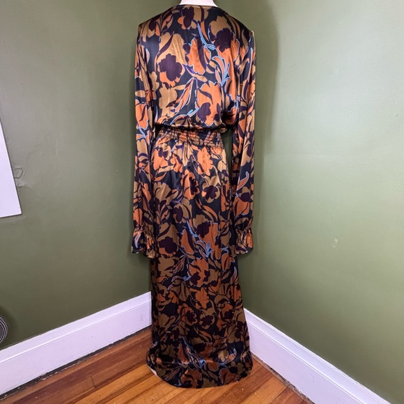 Shyanne hi low button front long sleeve ruffle cuff maxi dress XXL - Picture 14 of 16